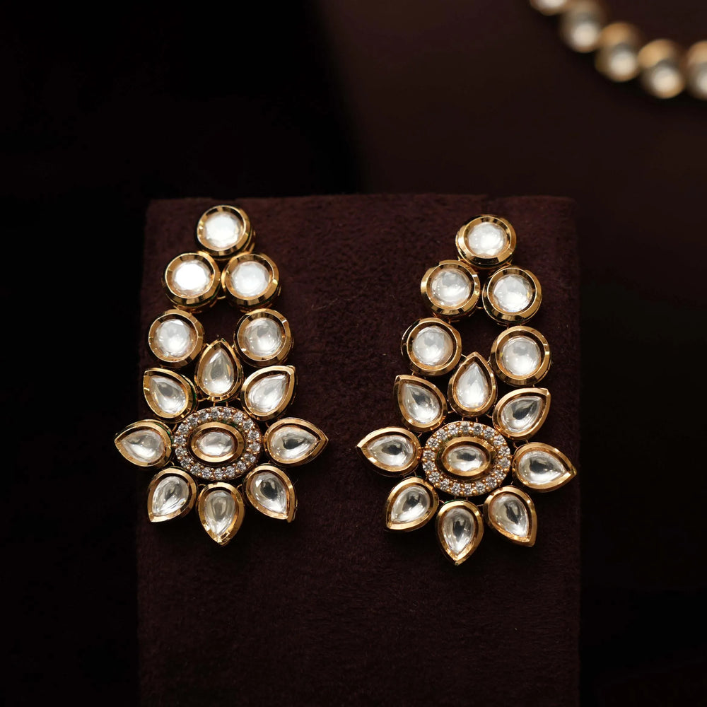 KAYRA LAYERED KUNDAN NECKLACE