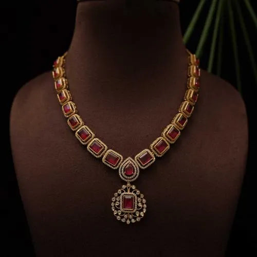 SARIKA ZIRCON NECKLACE